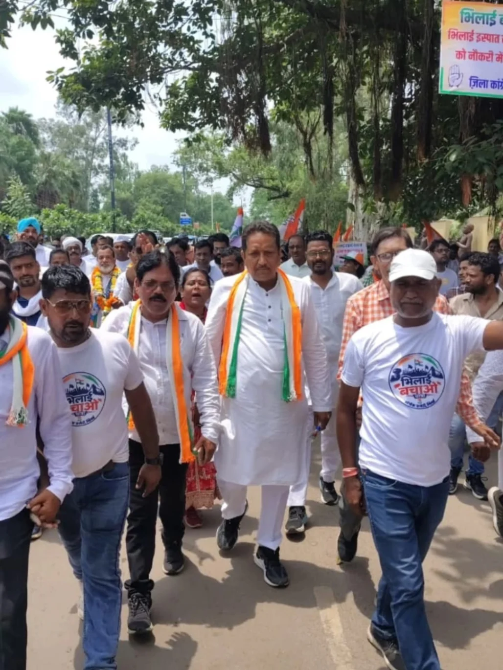 भिलाई बचाओ पदयात्रा में गिरीश देवांगन , बोले- छत्तीसगढ़ियों के अधिकार की लड़ाई रहेगी जारी
